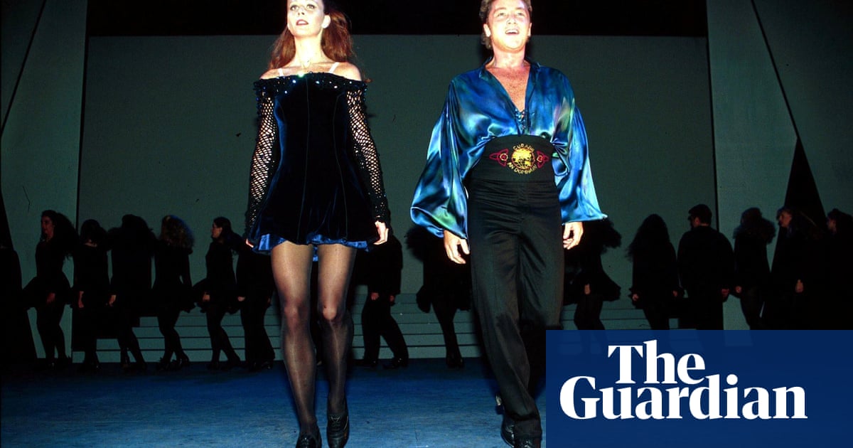 “ظهر مايكل فلاتلي وكأنه نجم موسيقى الروك”: كيف أعطت Riverdance عامل الرقص الرائع | منصة “ظهر مايكل فلاتلي وكأنه نجم موسيقى الروك”: كيف أعطت Riverdance عامل الرقص الرائع | منصة