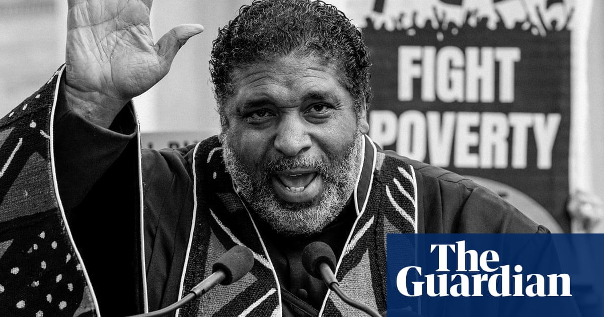 The Rev William Barber’s ‘moral movement’ confronts Trump’s America. Can it work? | US news The Rev William Barber’s ‘moral movement’ confronts Trump’s America. Can it work? | US news