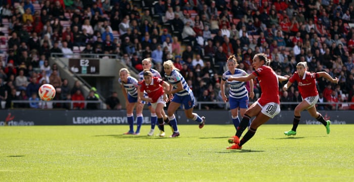 Manchester United v Reading: Women’s Super League – live | Women's Super League 1 Katie Zelem makes no mistake from the spot.