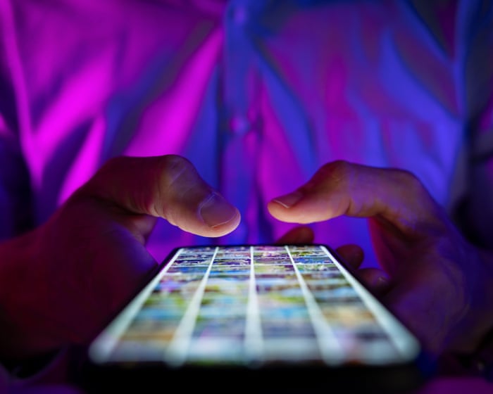 EU accuses Meta of failing to tackle mental health risks of ‘addictive design’