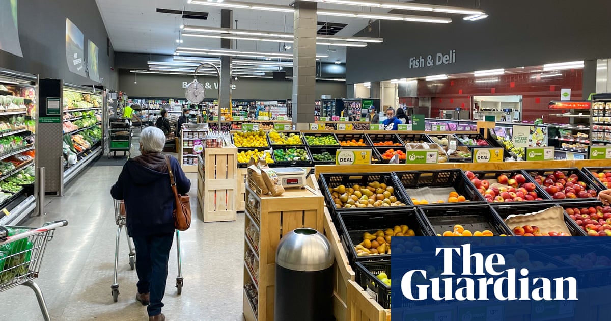 New Zealand shoppers order groceries from Australia as inflation soars