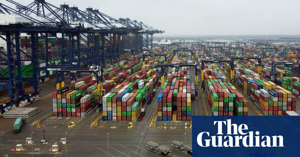 Strikes expected at Felixstowe port as pay talks end without agreement