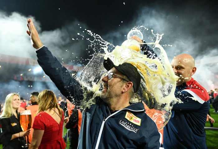 Union Berlin win first Bundesliga promotion – DW – 05/27/2019