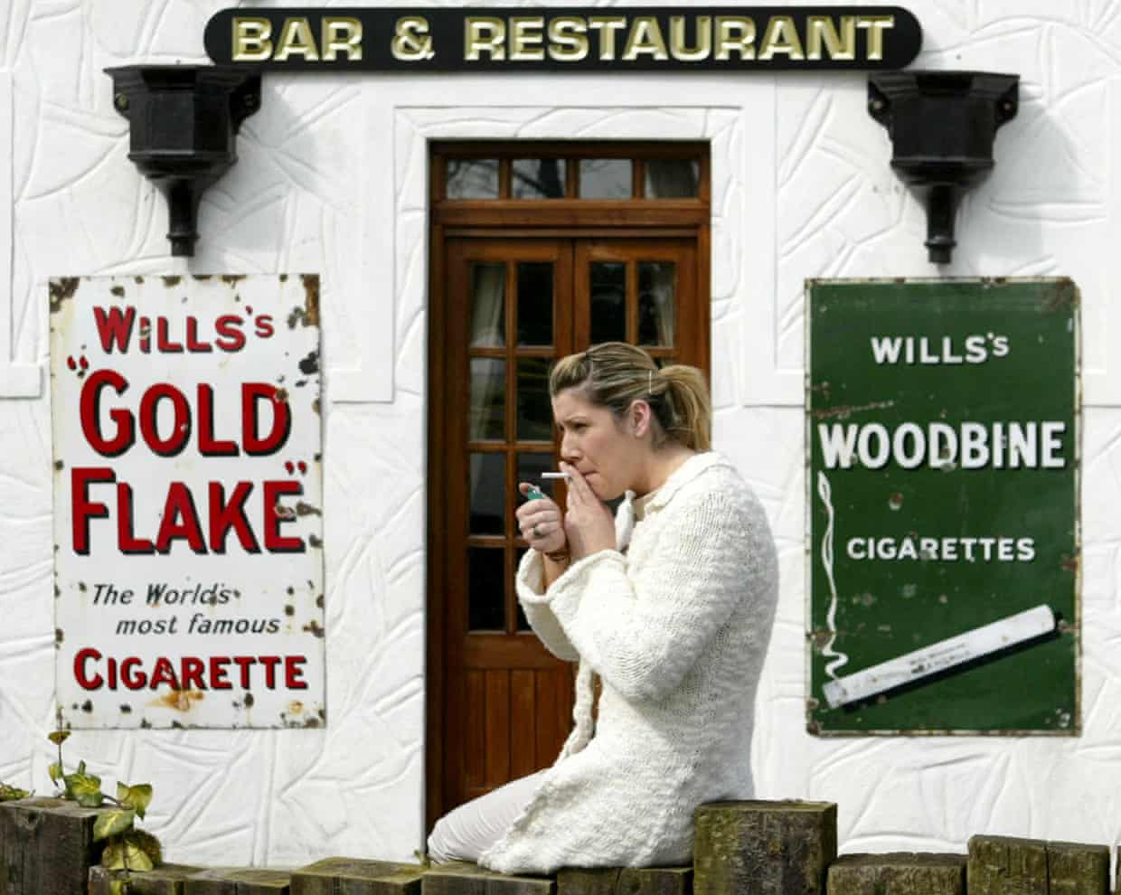 Запрет на курение в Ирландии 20 лет спустя