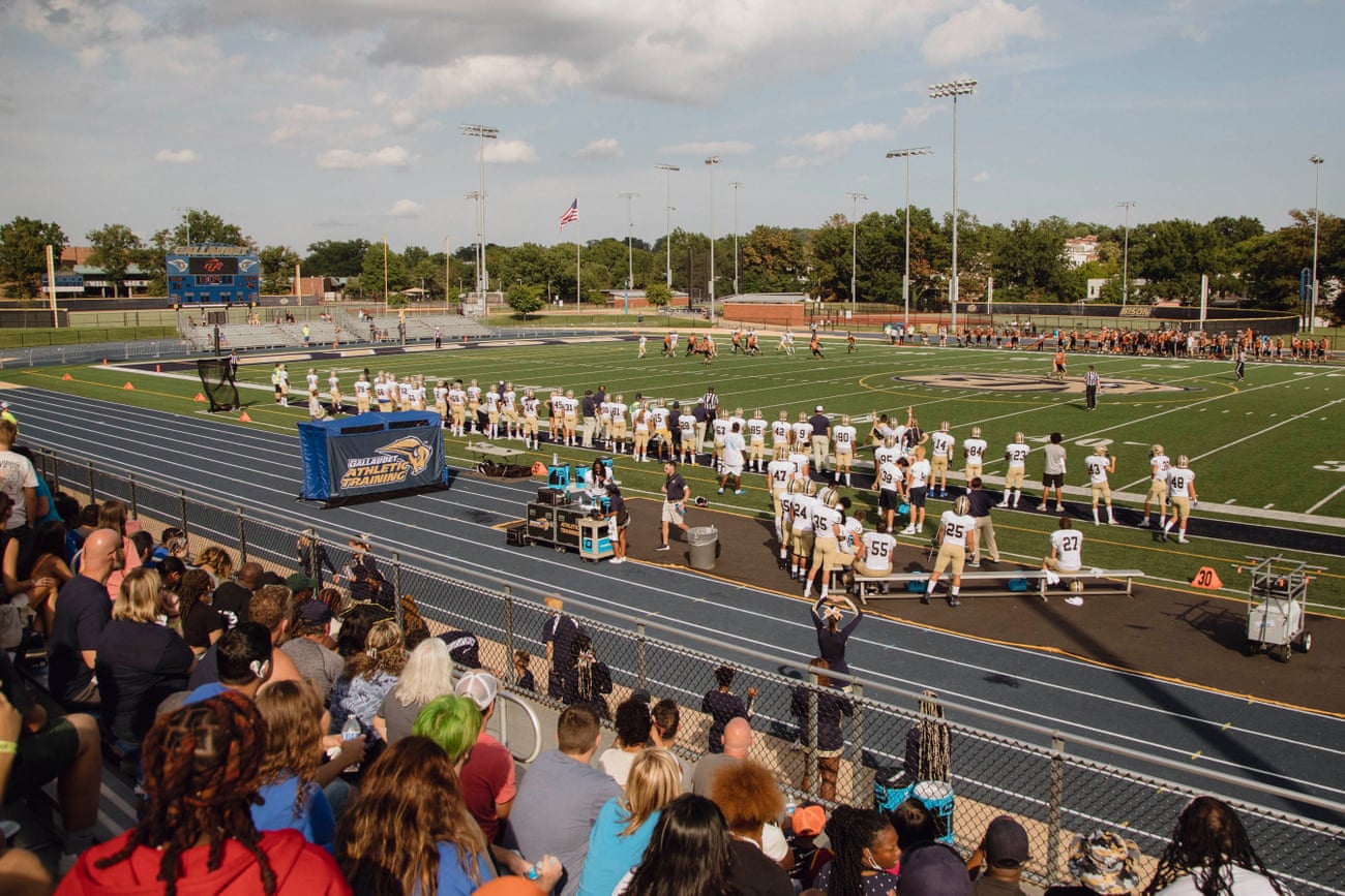 Football Gallaudet