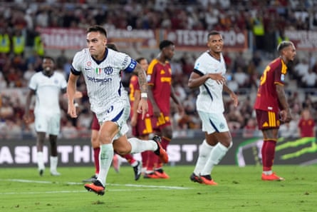 Lautaro Martínez celebrates after scoring a second goal for Inter.