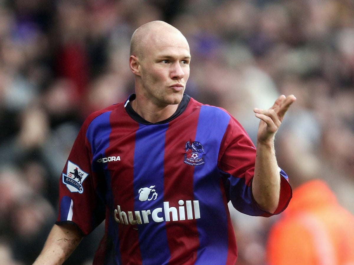 Mentoring Marching And Matchdays Life As A Football Club S Ambassador Crystal Palace The Guardian