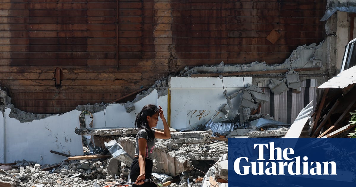 Philippines picks up the pieces after strongest earthquake in decades