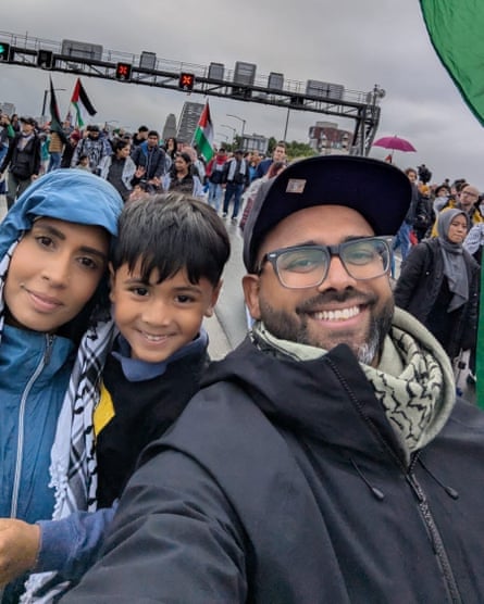 Qamar Albashir and Tanjina Ahmed at the Sydney Habour Bridge protest