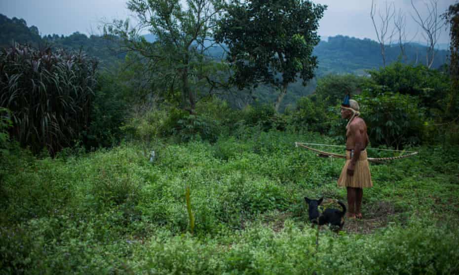 Ari Karai, leader of Tekoa Itakupe, an extremely poor and traditional Guaraní indigenous community at Jaraguá near São Paulo.