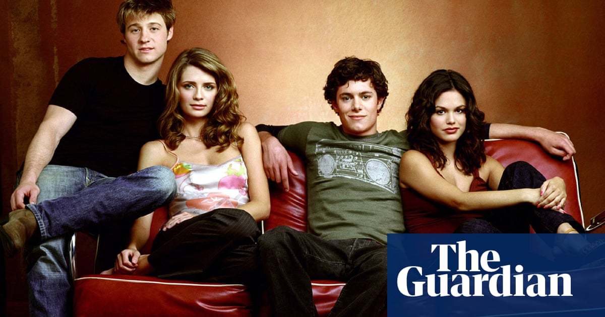 Cocaine! Threesomes! Comic book addictions! It’s 20 years of The OC
