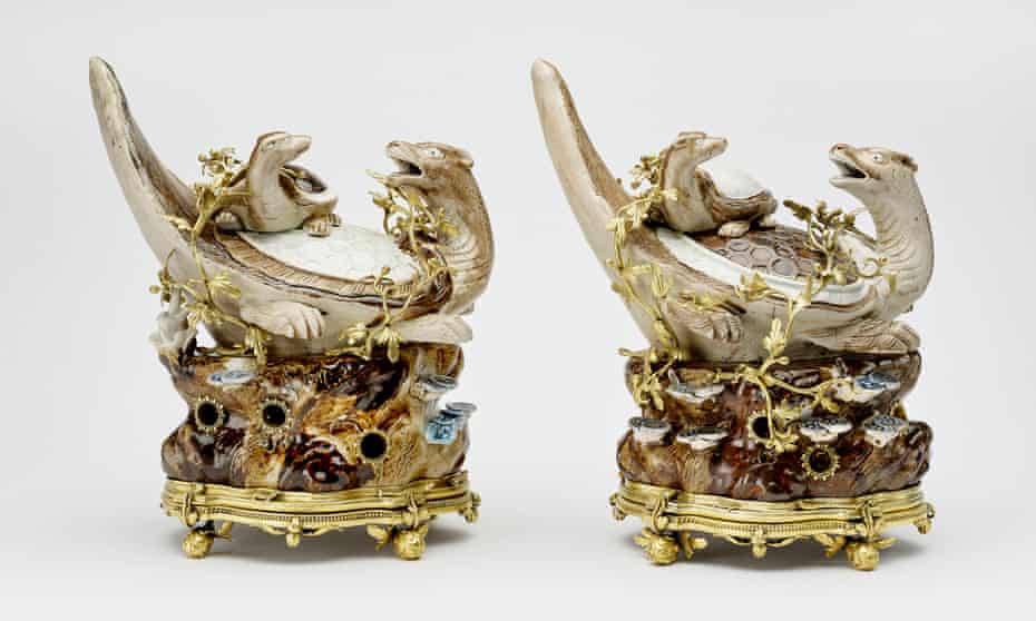 A pair of pastille burners in the form of tortoises, 1680–1700 (porcelain Arita, Hizen Province), , acquired by George IV.