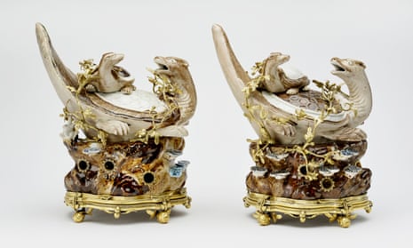 A pair of pastille burners in the form of tortoises, 1680–1700 (porcelain Arita, Hizen Province), , acquired by George IV.