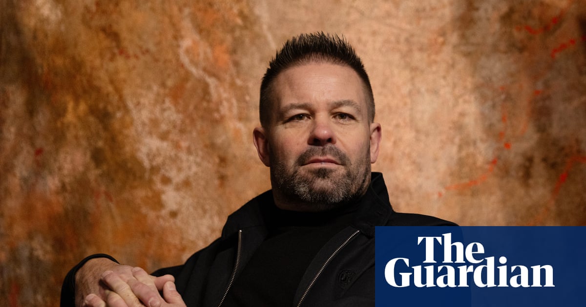 I suddenly went blind 2,000 miles from home – alone, penniless and confused