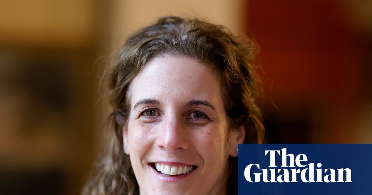 Top health civil servant urged to play no role in clampdown on ADHD clinics