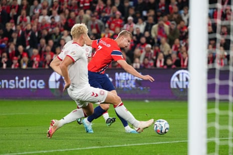 Erling Haaland scores
