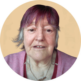 Diane Skidmore. Dairesel panelist byline.HİÇBİR AMAÇ İÇİN KULLANMAYIN!