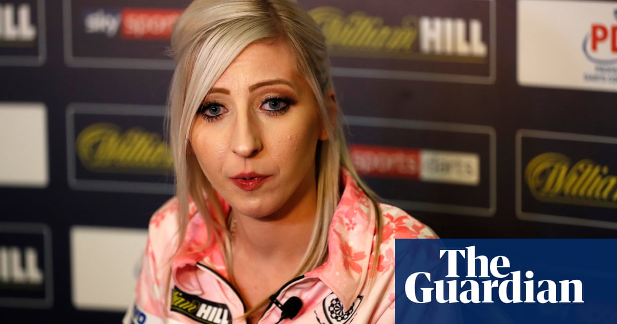 Fallon Sherrock pulls out of women’s BDO world darts after prize money is cut