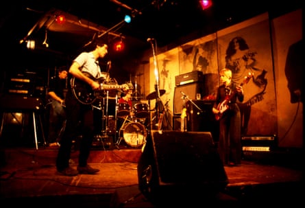 Talking Heads performing in 1977.
