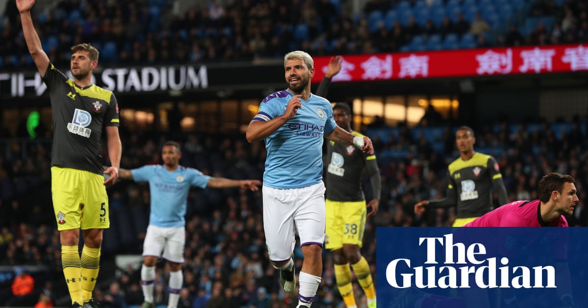 Sergio Agüero hits double but Saints avoid hiding at Manchester City