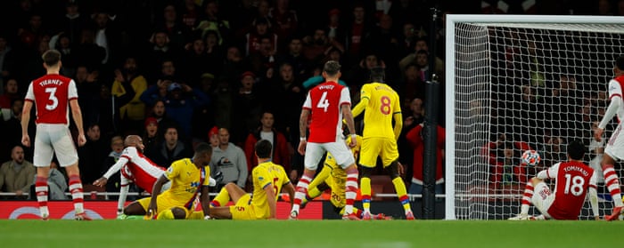 Alexandre Lacazette lashes home Arsenal’s late equaliser.