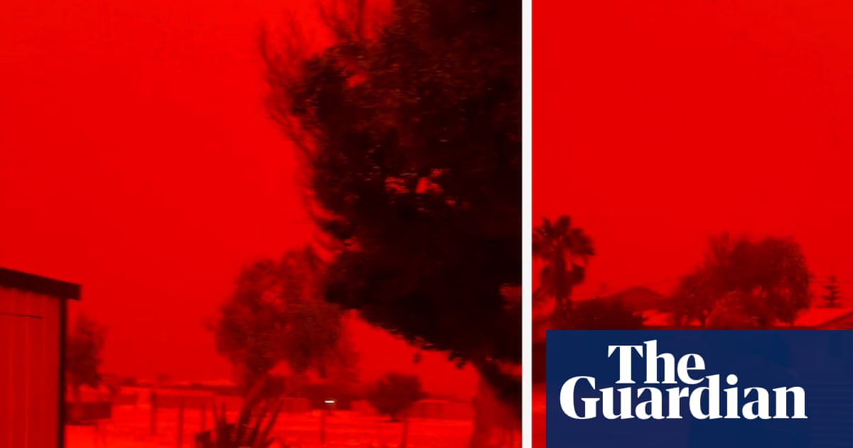 Sky turns blood-red in Western Australia’s Shark Bay before arrival of Cyclone Narelle – video