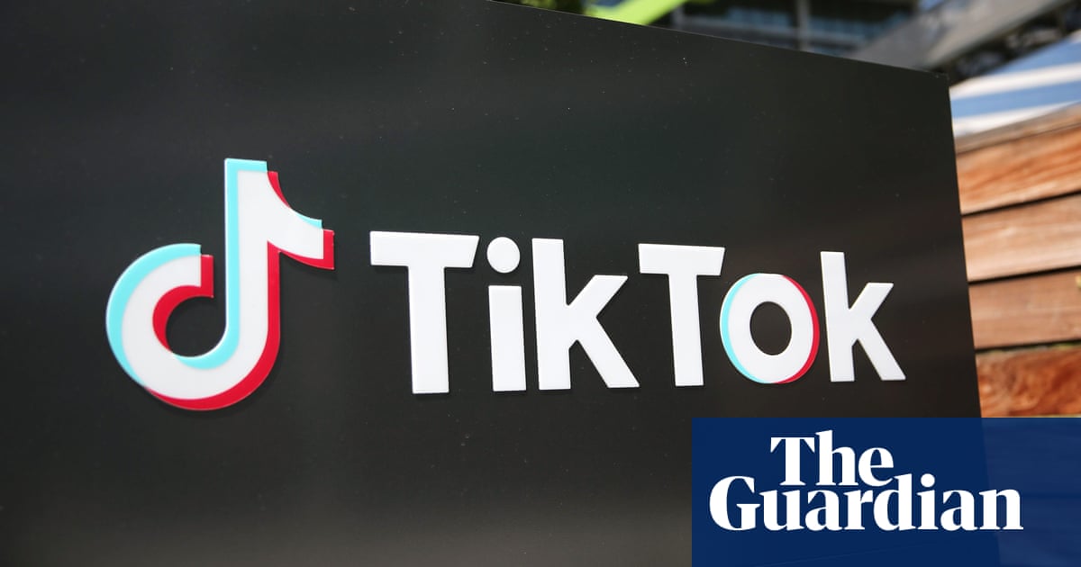 China Attacks Us Bullying Over Ban On Tiktok And Wechat Technology The Guardian