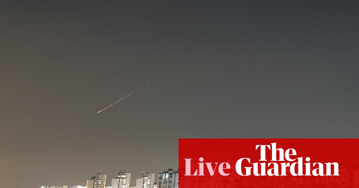 Κρίση στη Μέση Ανατολή ζωντανά: Το Ιράν εκτοξεύει πυραύλους προς το Ισραήλ μετά τις αεροπορικές επιδρομές του Λιβάνου
