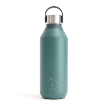 A Chillys Pine Green Water Bottle.