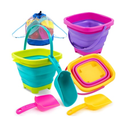 Sloosh 3 PCS Foldable Buckets with 3 Shovels