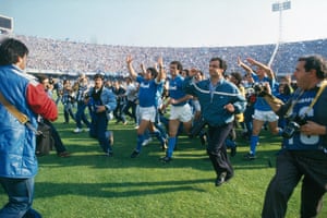 Maradona celebrating at Napoli v Fiorentina