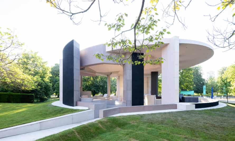El Serpentine Pavilion 2021, diseñado por Counterspace.