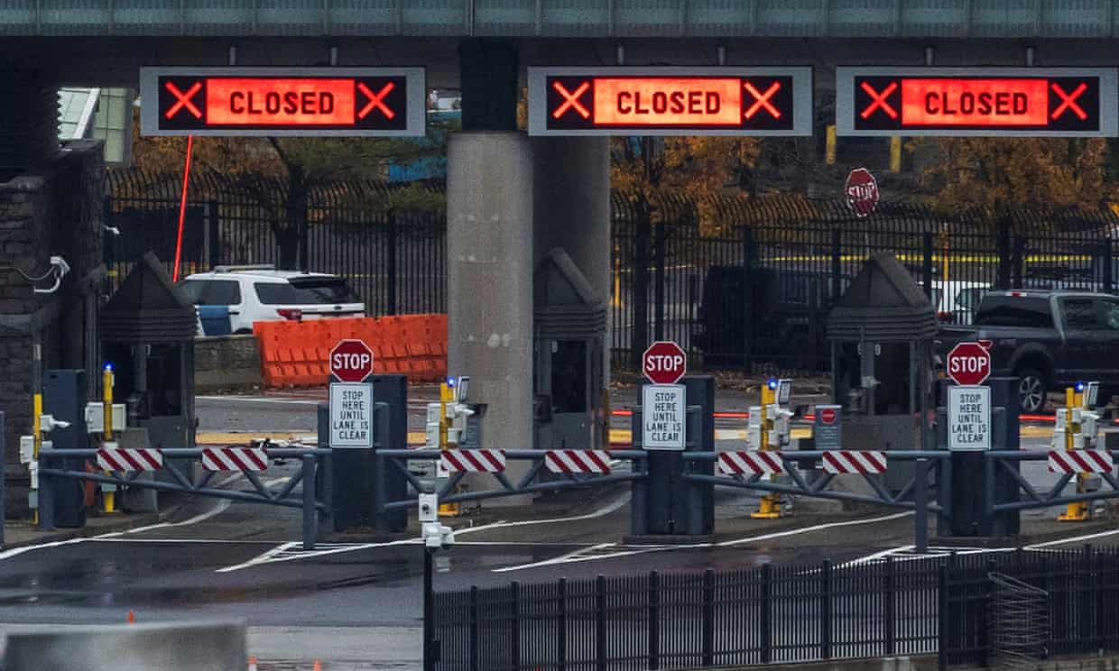 Two dead after vehicle explosion at US-Canada border checkpoint; New York Gov. Hochul says ‘no indication of terrorist attack’ (theguardian.com)