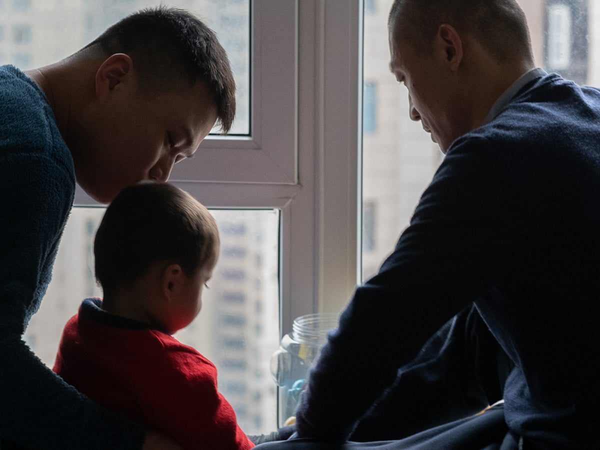 Four years, two continents: a gay Chinese couple's journey for a surrogate  son | Parents and parenting | The Guardian Four years, two continents: a gay Chinese couple's journey for a surrogate  son | Parents and parenting | The Guardian