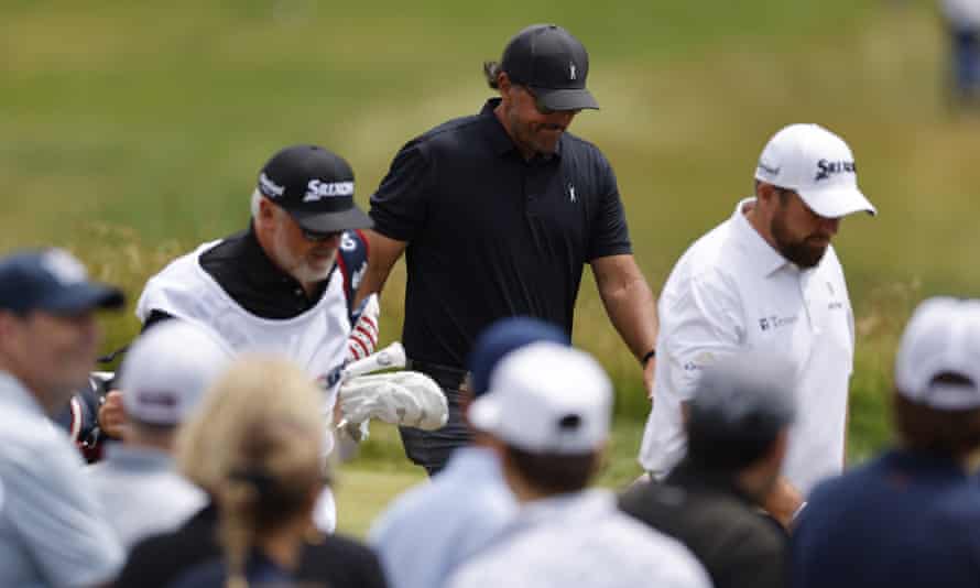 There was no heckling for Phil Mickelson, pictured on the 3rd hole, as he started his round but the applause was subdued.