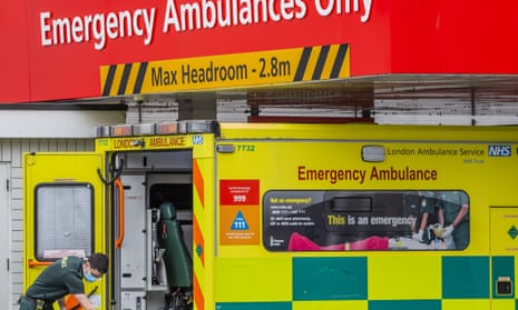 A London ambulance crew during the coronavirus outbreak