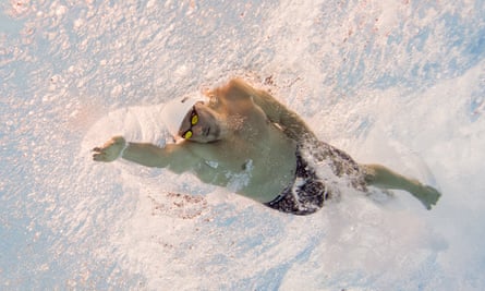 Bruno Fratus swimming at the 2012 London Olympics.