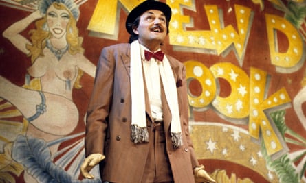 Peter Bowles in The Entertainer at the Shaftesbury theatre, 1986.