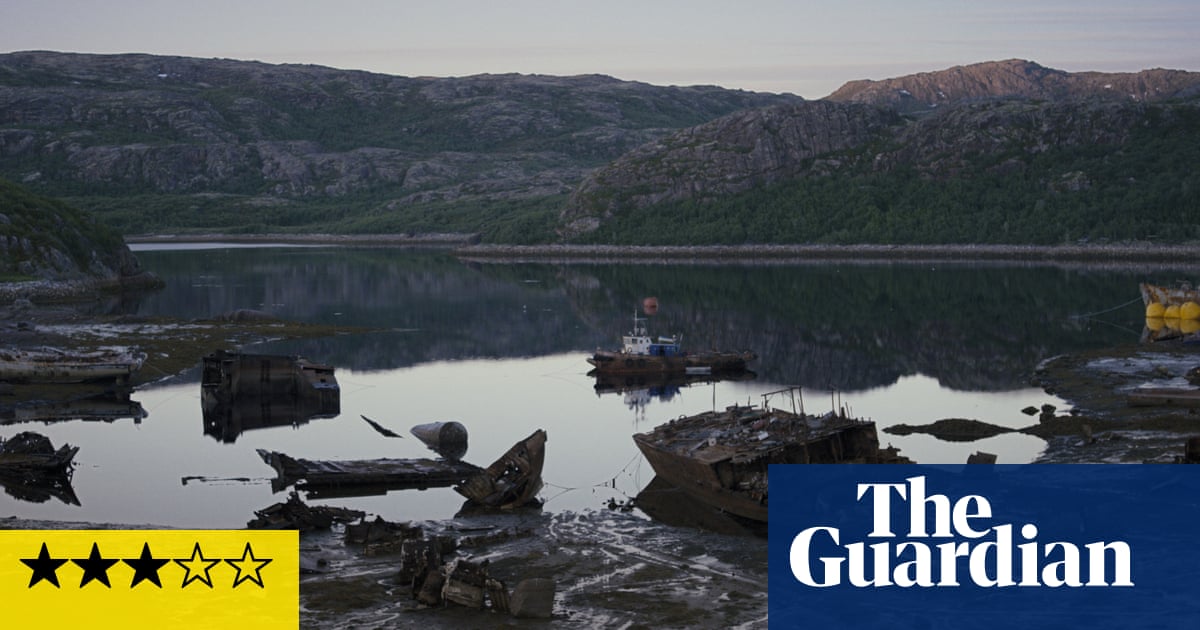 Froth review – squatters, divers and poachers in Russia’s military graveyard