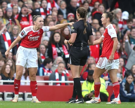 Arsenal Women v Chelsea Women, Barclays FA Women's Super League, Football, the Emirates Stadium, London, Greater London, United Kingdom - 08 Nov 2025EDITORIAL USE ONLY No use with unauthorised audio, video, data, fixture lists (outside the EU), club/league logos or "live" services. Online in-match use limited to 45 images (+15 in extra time). No use to emulate moving images. No use in betting, games or single club/league/player publications/services.
Mandatory Credit: Photo by Paul Dennis/TGS Photo/Shutterstock (15717663ak)
Katie McCabe of Arsenal Women shows her frustration after a decision from Match Referee, Mel Burgin during Arsenal Women vs Chelsea Women, Barclays FA Women's Super League Football at the Emirates Stadium on 8th November 2025
Arsenal Women v Chelsea Women, Barclays FA Women's Super League, Football, the Emirates Stadium, London, Greater London, United Kingdom - 08 Nov 2025