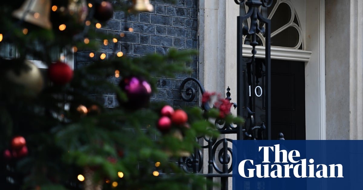 Covid rules for UK Christmas under review as coronavirus cases surge