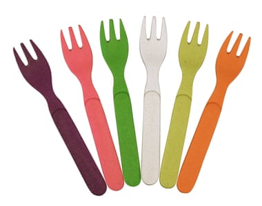 Superzosial cutlery