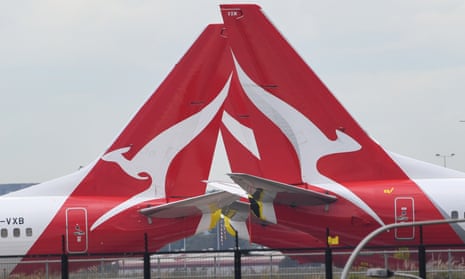 Qantas logo on plane tails