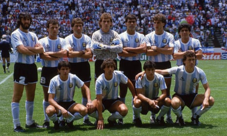Argentina line up before the 1986 final.