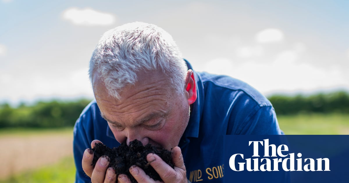 Down and dirty: how regenerative farming is digging into microscopic soil life