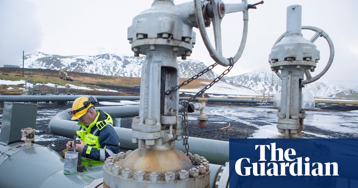 World’s biggest machine capturing carbon from air turned on in Iceland