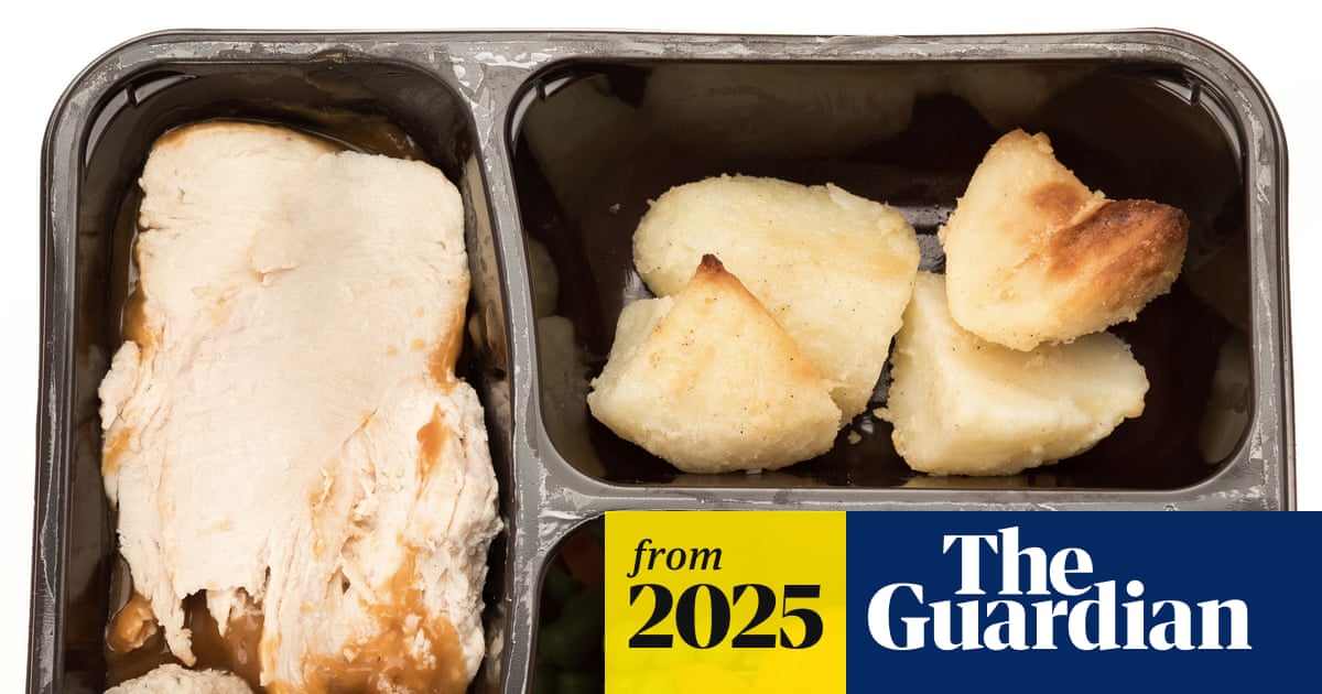 ‘A yorkshire pudding like a dishcloth’: how did British pub food get so grim?