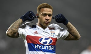 Memphis Depay silences the home crowd.