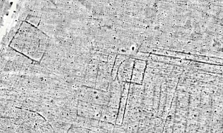 Greyscale geophysics map with b