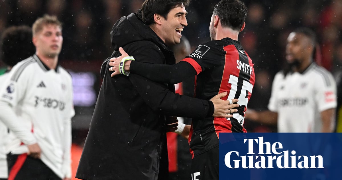 Bournemouth plan contract talks with Iraola to ward off Tottenham interest